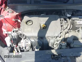 2021 Kia Forte LXS z VIN 3KPF24AD6ME303472, wystawiony jako IAAI lot #42069597 z przebiegiem 46 536 mil mil oraz . Historia ofert i sprzedaży dostępna na DreamBid. Obrazek 10.