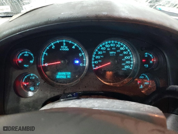 2007 Chevrolet Suburban LT with VIN 1GNFC16J47J214539, listed as a Copart auction lot 45556105 with 203,922 mi miles and Salvage Title. Bid and sale history available at carsss.com. Image 9.