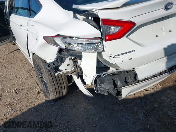 2016 Ford Fusion SE with VIN 3FA6P0H72GR184977, listed as a IAAI auction lot 42334052 with 96,921 mi miles and . Bid and sale history available at DreamBid. Image 6.