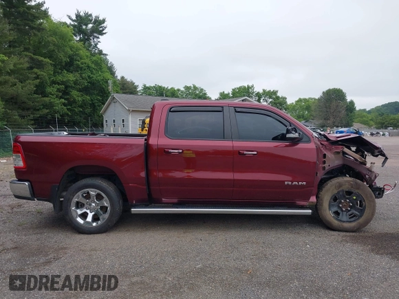 2019 Ram 1500 Big Horn z VIN 1C6SRFFT5KN570253, wystawiony jako IAAI lot #42488224 z przebiegiem 36 507 mil mil oraz . Historia ofert i sprzedaży dostępna na DreamBid. Obrazek 14.