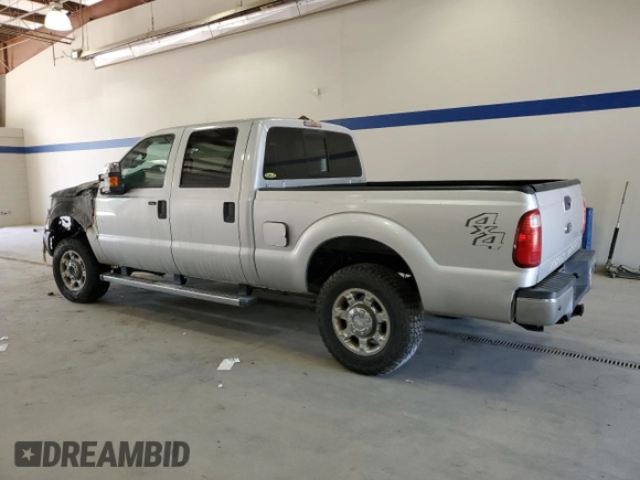 2012 Ford F-250 XL z VIN 1FT7W2B60CED11901, wystawiony jako Copart lot #54913035 z przebiegiem Nie podano mil oraz Szkoda całkowita • Salvage title. Historia ofert i sprzedaży dostępna na DreamBid. Obrazek 2.