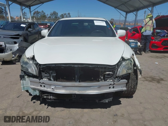 2013 Infiniti M with VIN JN1BY1AP6DM511104, listed as a IAAI auction lot 41818184 with 138,605 mi miles and . Bid and sale history available at DreamBid. Image 13.