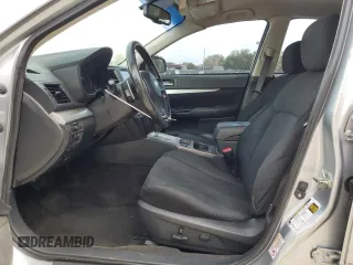 2013 Subaru Legacy Premium z VIN 4S3BMCC62D3016641, wystawiony jako Copart lot #59043225 z przebiegiem 143 803 mil mil oraz Szkoda całkowita • Salvage title. Historia ofert i sprzedaży dostępna na DreamBid. Obrazek 7.