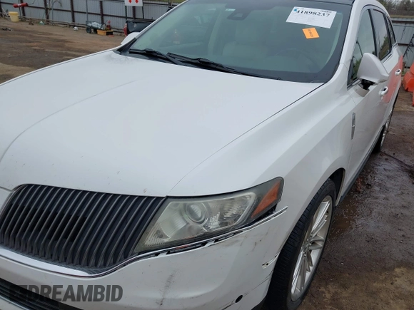 2014 Lincoln MKT EcoBoost with VIN 2LMHJ5AT0EBL50661, listed as a IAAI auction lot 41898237 with 118,770 mi miles and . Bid and sale history available at DreamBid. Image 6.