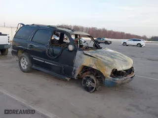 2005 Chevrolet Tahoe LT with VIN 1GNEC13T15J120391, listed as a IAAI auction lot 41782371 with 1 mi miles. Bid and sale history available at carsss.com. Image 1.