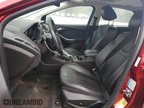 2014 Ford Focus Titanium with VIN 1FADP3N29EL422689, listed as a Copart auction lot 59817535 with 105,515 mi miles and Salvage title. Bid and sale history available at DreamBid. Image 7.