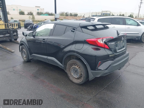 2021 Toyota C-HR LE with VIN JTNKHMBX9M1116943, listed as a IAAI auction lot 41369464 with Not Provided miles. Bid and sale history available at carsss.com. Image 3.