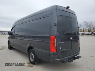 2022 Mercedes-Benz Sprinter Cargo with VIN W1W4ECHY5NT109594, listed as a Copart auction lot 86389144 with 148,413 mi miles and Clean Title. Bid and sale history available at carsss.com. Image 2.