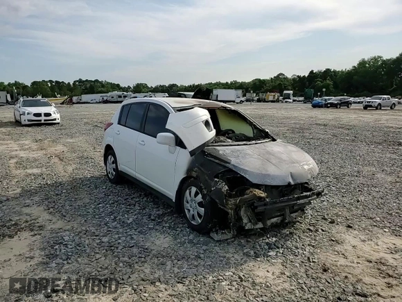 2007 Nissan Versa 1.8 S with VIN 3N1BC13E27L451797, listed as a Copart auction lot 48040635 with 0 mi miles and Non Repairable. Bid and sale history available at carsss.com. Image 10.