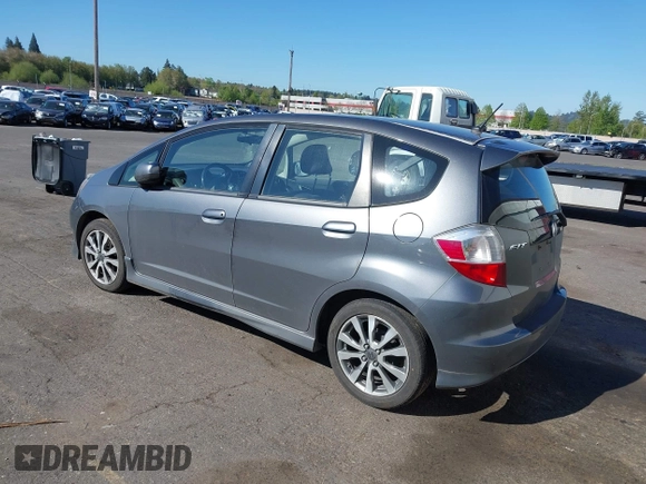 2013 Honda Fit Sport with VIN JHMGE8H58DC045219, listed as a IAAI auction lot 42057466 with 121,837 mi miles. Bid and sale history available at carsss.com. Image 3.