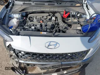 2022 Hyundai Kona Limited with VIN KM8K53A3XNU795476, listed as a IAAI auction lot 41172280 with 13,684 mi miles. Bid and sale history available at carsss.com. Image 10.