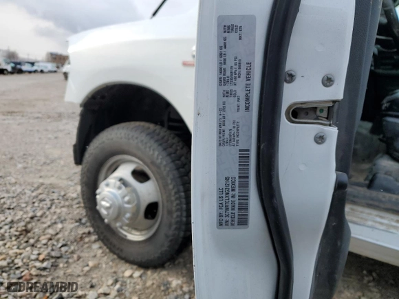 2022 Ram 3500 Chassis Cab Tradesman with VIN 3C7WRTCLXNG312145, listed as a Copart auction lot 43987335 with 85,456 mi miles and Salvage Title. Bid and sale history available at carsss.com. Image 13.