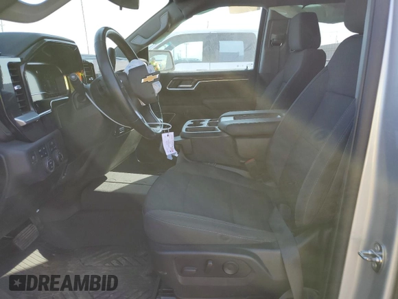 2022 Chevrolet Silverado 1500 LT with VIN 1GCUDDET6NZ537975, listed as a Copart auction lot 74848124 with Not Provided miles and Salvage Title. Bid and sale history available at DreamBid. Image 7.
