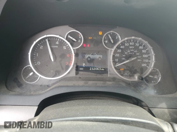 2014 Toyota Tundra SR5 z VIN 5TFDW5F15EX332916, wystawiony jako Copart lot #54068995 z przebiegiem 232 063 mil mil oraz Czysty tytuł • Clean title. Historia ofert i sprzedaży dostępna na DreamBid. Obrazek 9.