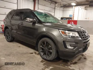 2017 Ford Explorer XLT with VIN 1FM5K8D86HGA22842, listed as a IAAI auction lot 41979924 with 103,486 mi miles and . Bid and sale history available at carsss.com. Image 1.