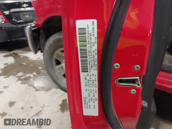2015 Ram 2500 Tradesman with VIN 3C6UR4HJ8FG575972, listed as a IAAI auction lot 41258474 with 337,730 mi miles and . Bid and sale history available at DreamBid. Image 9.