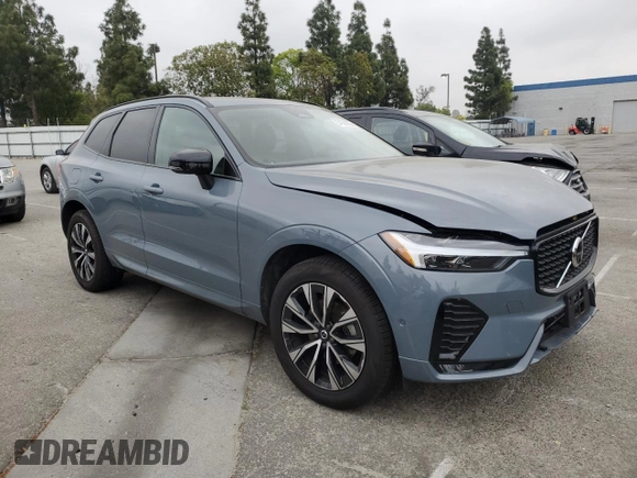 2024 Volvo XC60 Plus Dark Theme с VIN YV4L12RL8R1835609, выставлен на аукционе Copart как лот 54304035 с пробегом 20 182 миль миль и Чистый • Clean title. История ставок и продаж доступна на DreamBid. Изображение 4.