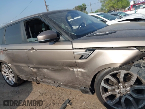2016 Land Rover Range Rover Sport V6 Diesel HSE with VIN SALWR2KF4GA662481, listed as a IAAI auction lot 41784541 with 126,762 mi miles. Bid and sale history available at carsss.com. Image 14.