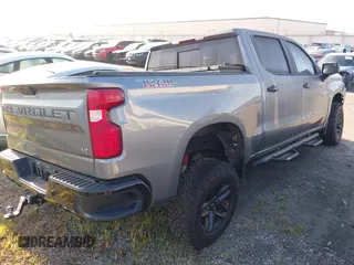 2020 Chevrolet Silverado 1500 LT Trail Boss with VIN 1GCPYFEL4LZ288652, listed as a IAAI auction lot 41679123 with 1 mi miles. Bid and sale history available at carsss.com. Image 4.