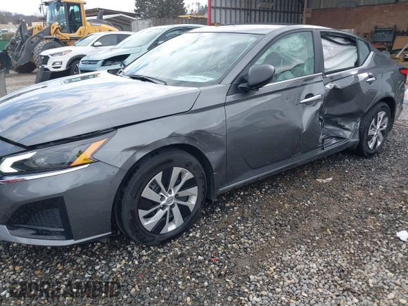 2024 Nissan Altima S with VIN 1N4BL4BV0RN342408, listed as a IAAI auction lot 41501908 with 22,222 mi miles and . Bid and sale history available at carsss.com. Image 17.