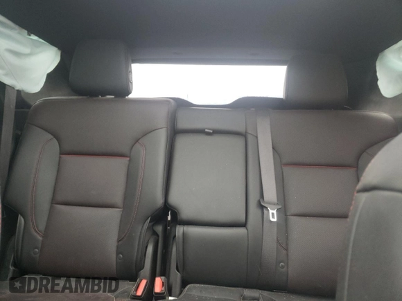2021 Chevrolet Blazer RS z VIN 3GNKBERSXMS509247, wystawiony jako Copart lot #73010674 z przebiegiem 40 324 mil mil oraz Czysty tytuł • Clean title. Historia ofert i sprzedaży dostępna na DreamBid. Obrazek 10.
