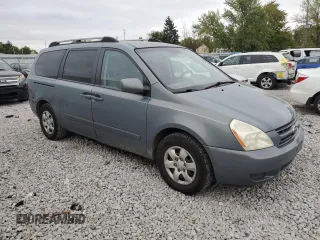 2008 Kia Sedona LX with VIN KNDMB233186254919, listed as a Copart auction lot 72688714 with 229,706 mi miles and Salvage Title. Bid and sale history available at carsss.com. Image 4.