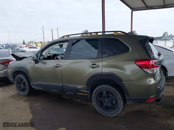 2022 Subaru Forester Wilderness with VIN JF2SKAMC4NH421923, listed as a IAAI auction lot 41566944 with NaN miles. Bid and sale history available at carsss.com. Image 14.