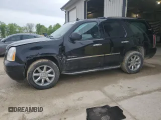 2013 GMC Yukon Denali z VIN 1GKS2EEF0DR341630, wystawiony jako Copart lot #55389285 z przebiegiem 125 728 mil mil oraz Szkoda całkowita • Salvage title. Historia ofert i sprzedaży dostępna na DreamBid. Obrazek 1.