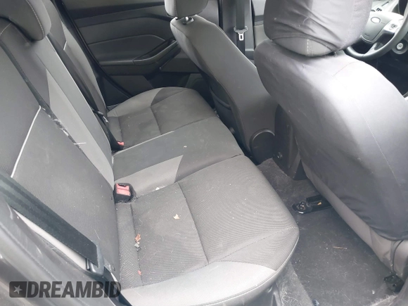2014 Ford Focus SE with VIN 1FADP3K20EL104271, listed as a IAAI auction lot 39596262 with 81,021 mi miles. Bid and sale history available at carsss.com. Image 8.