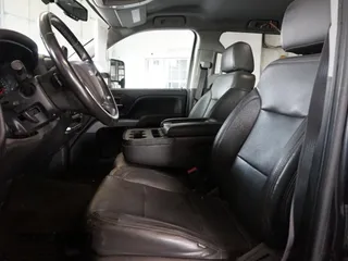 2015 Chevrolet Silverado 3500HD LT with VIN 1GC4KZC84FF595989, listed as a Copart auction lot 70707104 with 96,817 mi miles and Salvage Title. Bid and sale history available at carsss.com. Image 9.