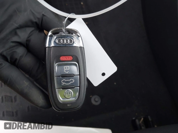2016 Audi Q5 Premium Plus with VIN WA1L2AFP2GA090770, listed as a IAAI auction lot 41905423 with 252,304 mi miles. Bid and sale history available at carsss.com. Image 11.