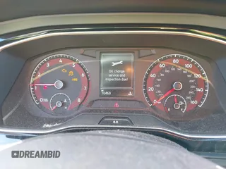2021 Volkswagen Jetta S z VIN 3VWC57BU8MM098931, wystawiony jako IAAI lot #41818622 z przebiegiem 10 469 mil mil oraz . Historia ofert i sprzedaży dostępna na DreamBid. Obrazek 7.