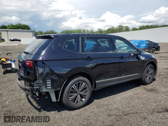 2024 Volkswagen Tiguan Wolfsburg Edition with VIN 3VVAB7AX2RM229276, listed as a Copart auction lot 60845445 with 859 mi miles and Salvage title. Bid and sale history available at DreamBid. Image 3.