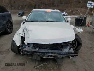 2013 Cadillac CTS Luxury with VIN 1G6DH5E52D0105143, listed as a Copart auction lot 88317345 with 50,077 mi miles and Salvage title. Bid and sale history available at DreamBid. Image 5.