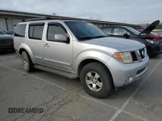 2006 Nissan Pathfinder SE z VIN 5N1AR18U76C662295, wystawiony jako Copart lot #53984805 z przebiegiem 314 037 mil mil oraz Szkody całkowita. Historia ofert i sprzedaży dostępna na DreamBid. Obrazek 4.