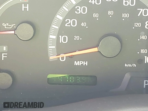 2003 Ford F-150 XLT with VIN 1FTRW07L13KD81923, listed as a IAAI auction lot 42112168 with 147,039 mi miles. Bid and sale history available at carsss.com. Image 7.