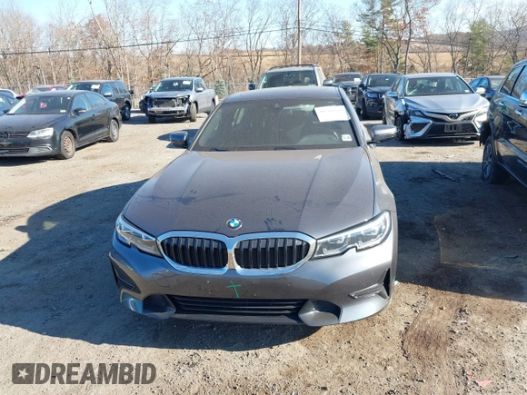 2022 BMW 3 Series 330i xDrive with VIN 3MW5R7J01N8C32331, listed as a IAAI auction lot 40766569 with 27,105 mi miles. Bid and sale history available at carsss.com. Image 12.