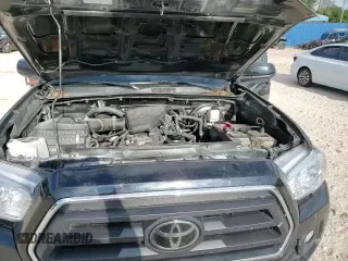 2022 Toyota Tacoma SR z VIN 3TYAX5GN6NT058038, wystawiony jako Copart lot #71695595 z przebiegiem 62 978 mil mil oraz Szkoda całkowita • Salvage title. Historia ofert i sprzedaży dostępna na DreamBid. Obrazek 15.