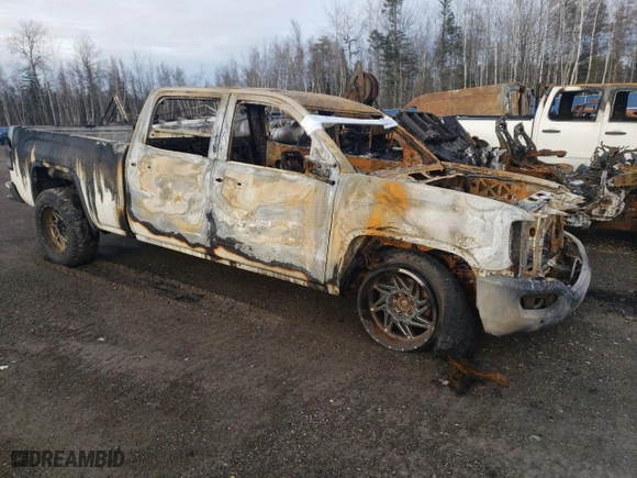 2017 GMC Sierra 1500 Denali with VIN 3GTU2PEC0HG463609, listed as a Copart auction lot 82566284 with 0 mi miles and Non Repairable. Bid and sale history available at carsss.com. Image 4.