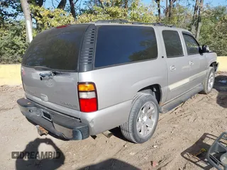 2005 Chevrolet Suburban LT with VIN 3GNFK16Z85G187465, listed as a IAAI auction lot 41875358 with 206,370 mi miles and . Bid and sale history available at DreamBid. Image 4.