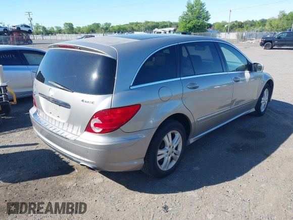 2008 Mercedes-Benz R 3.5L with VIN 4JGCB65E58A082677, listed as a IAAI auction lot 42079869 with 168,754 mi miles. Bid and sale history available at carsss.com. Image 4.