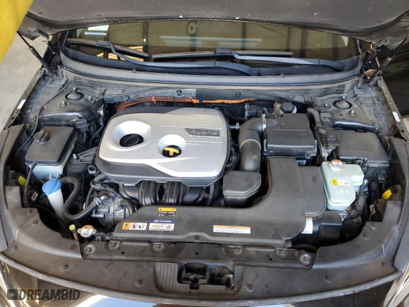 2016 Hyundai Sonata Plug-In Hybrid Limited with VIN KMHE54L21GA031558, listed as a Copart auction lot 83068454 with 134,077 mi miles and Salvage Title. Bid and sale history available at carsss.com. Image 11.