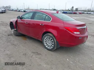 2013 Buick Regal Turbo Premium 1 with VIN 2G4GS5EV3D9152078, listed as a IAAI auction lot 41961731 with 90,912 mi miles. Bid and sale history available at carsss.com. Image 3.