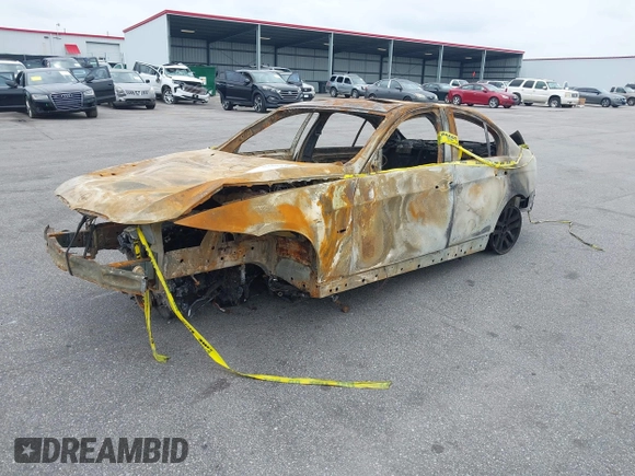 2006 BMW 3 Series 325i with VIN WBAVB13566KX36027, listed as a IAAI auction lot 42346326 with Not provided miles and . Bid and sale history available at DreamBid. Image 2.