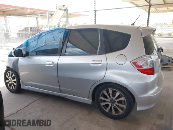 2013 Honda Fit Sport with VIN JHMGE8H54DC047839, listed as a IAAI auction lot 42083683 with 201,284 mi miles. Bid and sale history available at carsss.com. Image 14.
