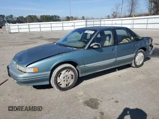 1995 Oldsmobile Cutlass Supreme S z VIN 1G3WH52M0SD394742, wystawiony jako Copart lot #43560145 z przebiegiem 142 548 mil mil oraz Szkody całkowita. Historia ofert i sprzedaży dostępna na DreamBid. Obrazek 1.