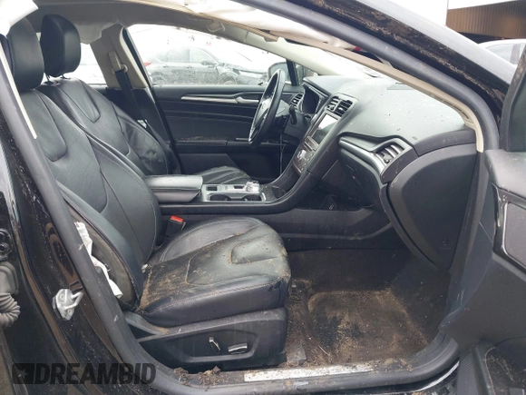 2020 Ford Fusion Titanium with VIN 3FA6P0D9XLR174523, listed as a IAAI auction lot 42100113 with 100,602 mi miles and . Bid and sale history available at DreamBid. Image 5.