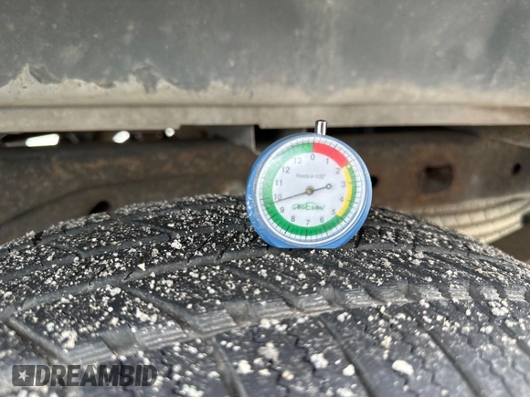 2012 Ford F-150 XL с VIN 1FTMF1CM2CKD53577, выставлен на аукционе IAAI как лот 42585728 с пробегом 167 735 миль миль и . История ставок и продаж доступна на DreamBid. Изображение 7.