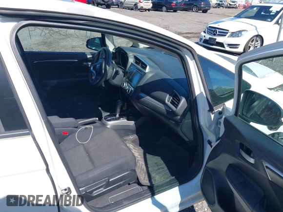 2015 Honda Fit EX-L with VIN 3HGGK5H86FM717784, listed as a IAAI auction lot 41997384 with 109,551 mi miles and . Bid and sale history available at DreamBid. Image 5.