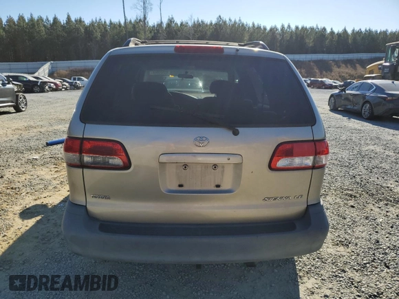 2003 Toyota Sienna LE with VIN 4T3ZF13C73U525624, listed as a Copart auction lot 83920914 with 296,155 mi miles and Clean Title. Bid and sale history available at carsss.com. Image 6.